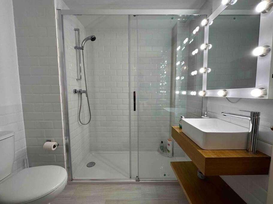 En Un Edificio Senorial: Duplex Totalmente Nuevo. Διαμέρισμα Βίγκο Εξωτερικό φωτογραφία