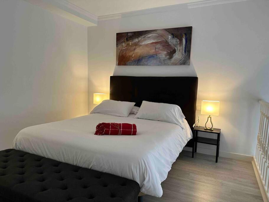 En Un Edificio Senorial: Duplex Totalmente Nuevo. Διαμέρισμα Βίγκο Εξωτερικό φωτογραφία